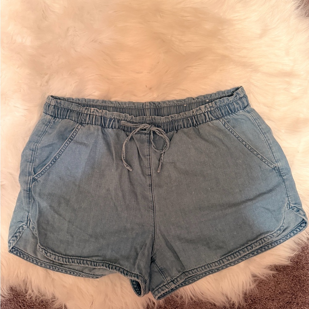 American Eagle Linen shorts